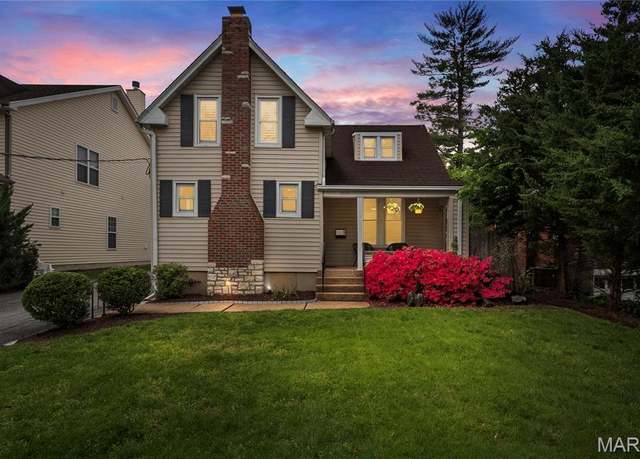 Property at 2521 High School Dr, St Louis, MO 63144, 5 beds, 4.5 baths