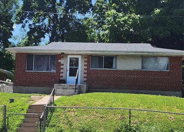 Property at 5344 Northland Ave, St Louis, MO 63112, 3 beds, 1 bath