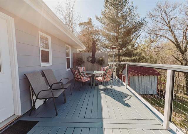 Property at 12561 Carroll Dr, Rolla, MO 65401, 3 beds, 2 baths