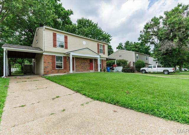 Property at 2265 Campus Dr, St Charles, MO 63301, 3 beds, 1.5 baths