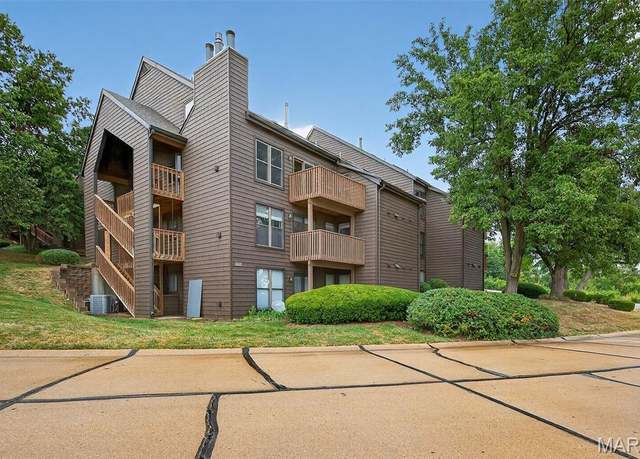 Property at 5106 Hollow Wood Ct Unit C, Unincorporated, MO 63128, 2 beds, 2.5 baths
