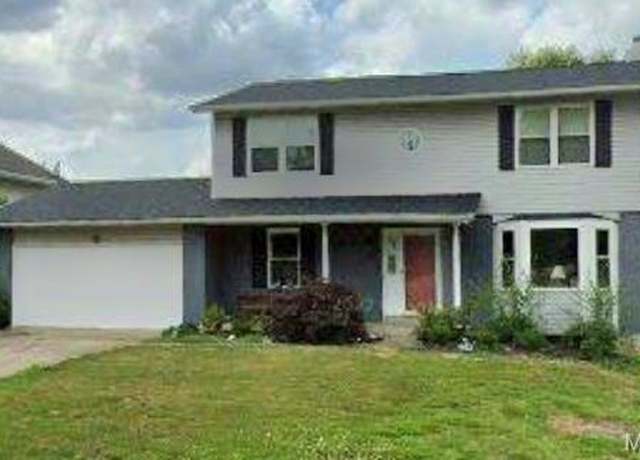 Property at 1762 Sun Drop Dr, St Charles, MO 63303, 3 beds, 2.5 baths