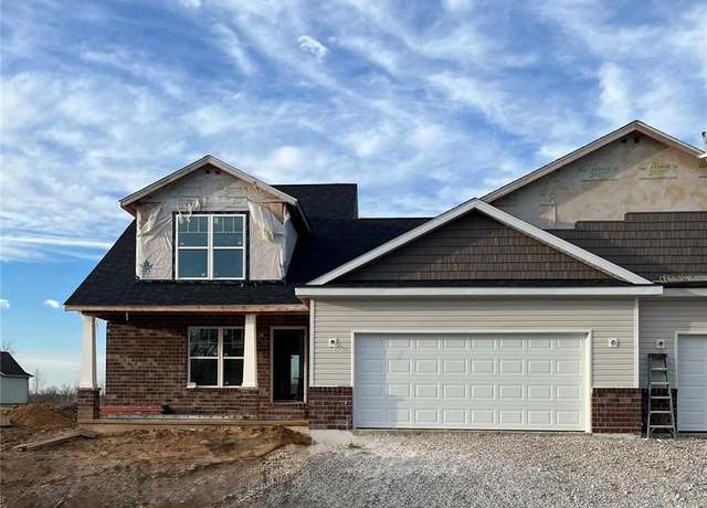 Property at 207 Wrigley, Bethalto, IL 62010, 3 beds, 2.5 baths