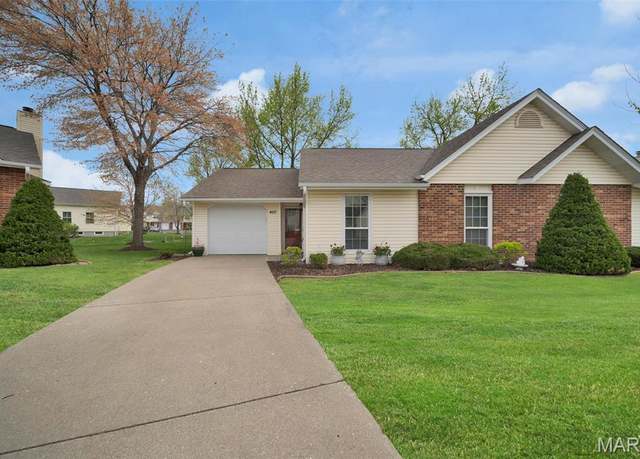 Property at 407 Cambridge Pl Unit A, St Peters, MO 63376, 2 beds, 1.5 baths
