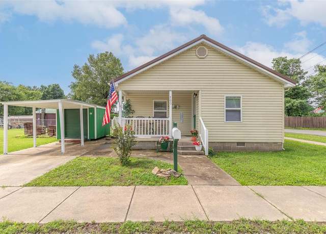 Property at 700 E South Main St, Dexter, MO 63841, 1 bed, 1 bath