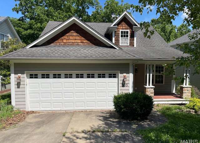 Property at 808 Meade Ave, Edwardsville, IL 62025, 4 beds, 3.5 baths