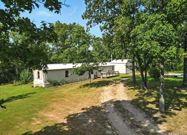 Property at 2459 Oak Ridge Dr, Mountain Grove, MO 65711, 3 beds, 2 baths