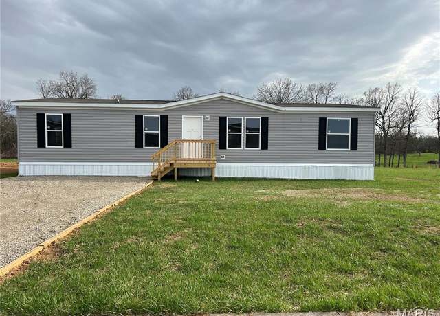 Property at 19859 Divine, Lebanon, MO 65536