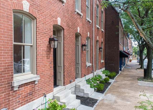 Property at 2018 S 12th St, St Louis, MO 63104, 4 beds, 3.5 baths