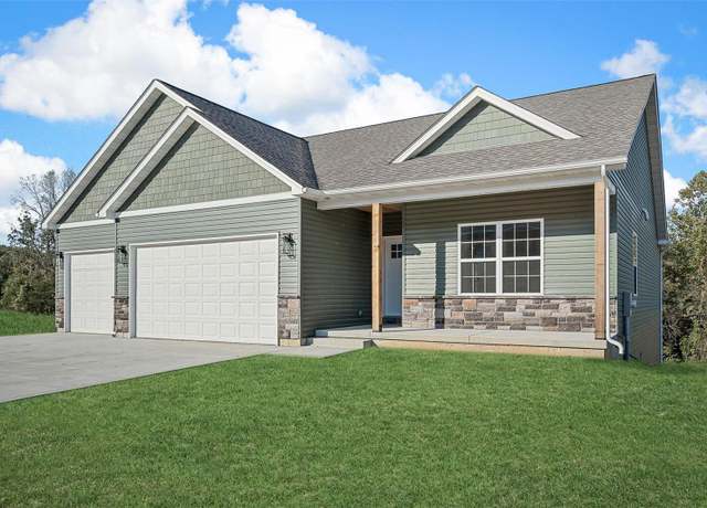 Property at 1 Oak at Park Hls, Warrenton, MO 63383, 3 beds, 2 baths