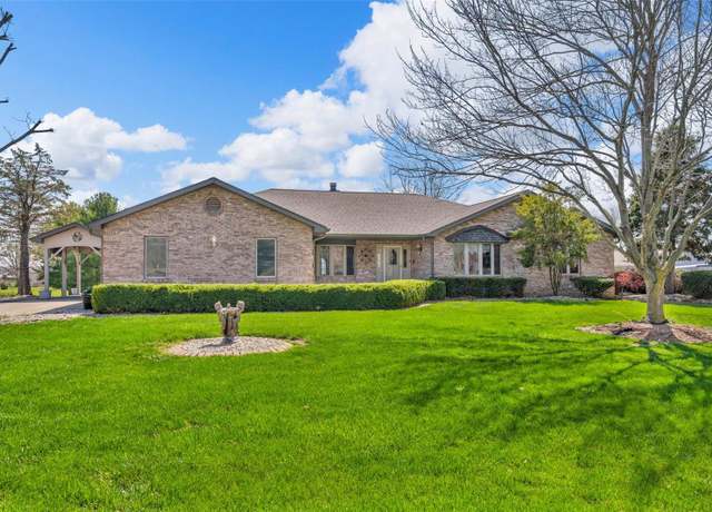 Property at 8620 State Route 163, Belleville, IL 62223, 3 beds, 4 baths