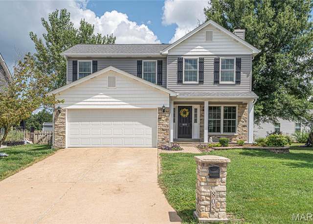 Property at 805 Crescent Ridge Dr, Valley Park, MO 63088, 3 beds, 2.5 baths