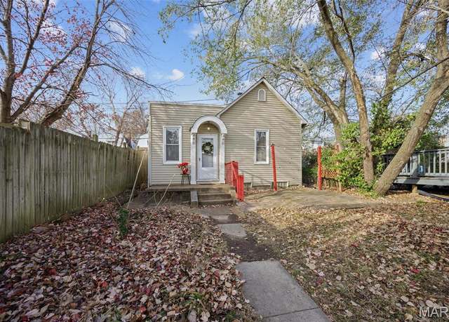 Property at 4838 Goethe Ave, St Louis, MO 63116, 1 bed, 1 bath