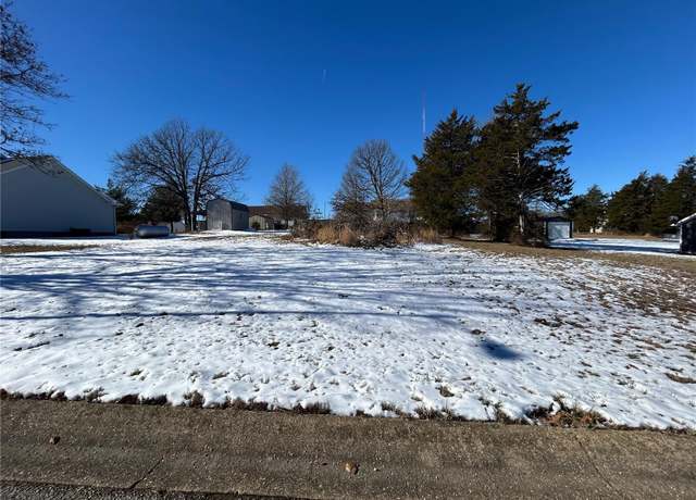 Property at 28 Westwood Dr, Salem, MO 65560