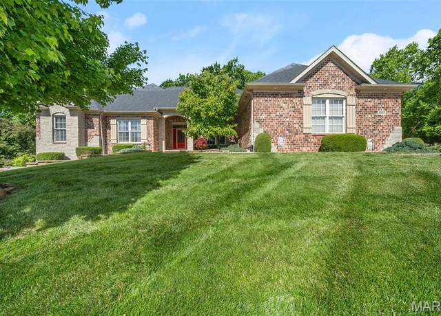 Property at 1019 Hawks Landing Dr, Lake St Louis, MO 63367, 4 beds, 4 baths