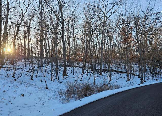 Property at 911 Long Bow Dr, Lake Sherwood, MO 63357
