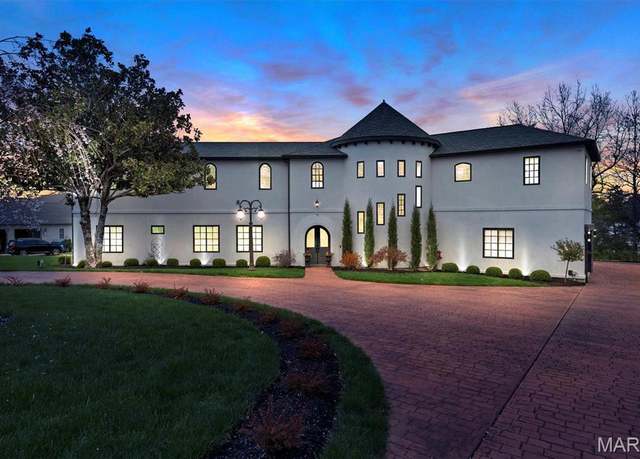 Property at 604 Glyn Cagny Rd, Ballwin, MO 63021, 6 beds, 3.5 baths