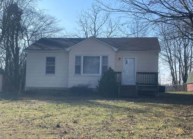 Property at 4024 Old 100 Spur, Villa Ridge, MO 63089, 2 beds, 1 bath