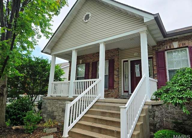 Property at 778 Queens Court Pl, St Peters, MO 63376, 2 beds, 2 baths