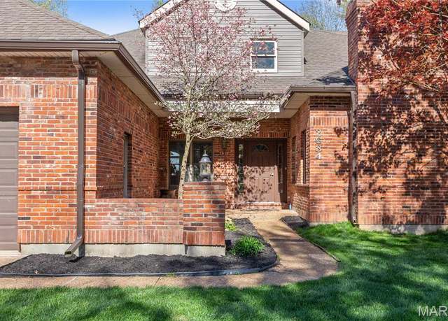 Property at 2634 Sunrise Dr, Eureka, MO 63025, 5 beds, 4.5 baths