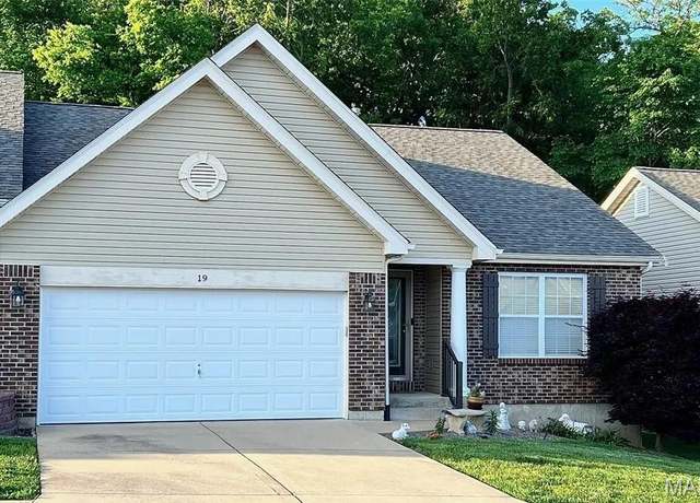 Property at 19 Parkville Ln, Festus, MO 63028, 2 beds, 2 baths