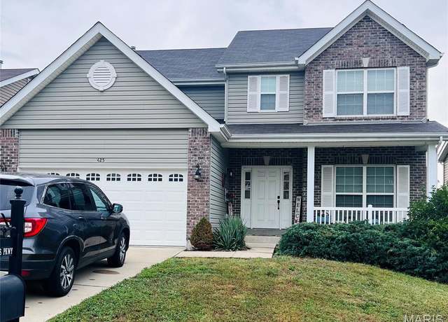 Property at 425 Peruque Hills Pkwy, Wentzville, MO 63385, 4 beds, 2.5 baths