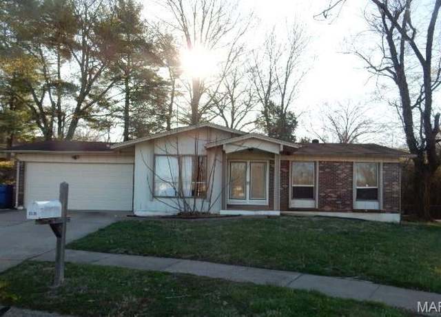 Property at 6530 Farm Pond Ct, Florissant, MO 63033, 3 beds, 2 baths