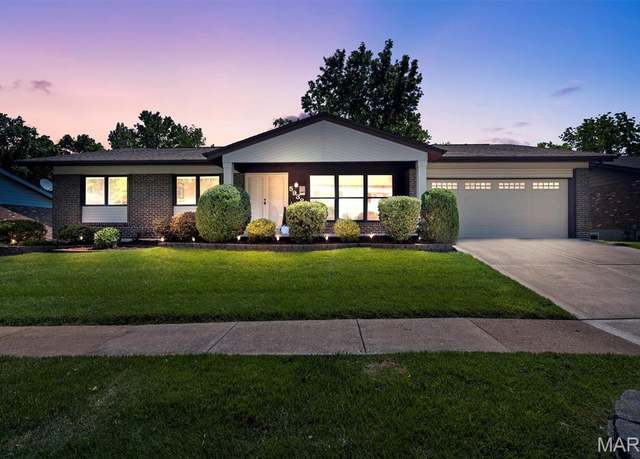 Property at 5938 Loblolly Ct, St Louis, MO 63128, 3 beds, 2.5 baths