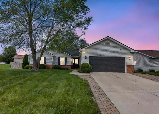 Property at 229 Egret Ct, Belleville, IL 62223, 5 beds, 3 baths