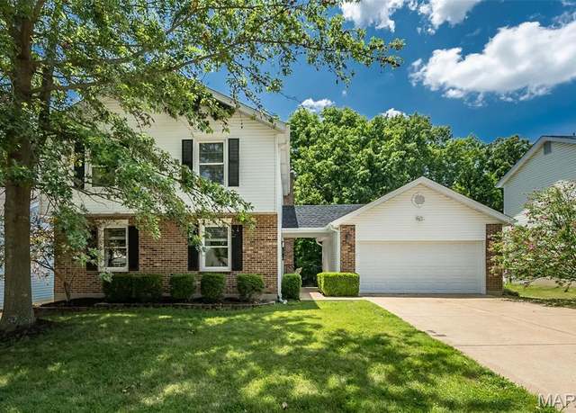Property at 3644 Cinnamon Tree Ln, Mehlville, MO 63129, 5 beds, 2.5 baths