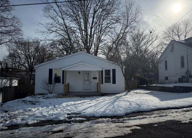 Property at 328 Polk St, Belleville, IL 62220, 2 beds, 1 bath