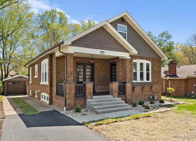 Property at 820 E Mckinley St, Belleville, IL 62220, 3 beds, 3 baths