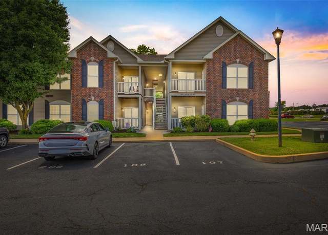 Property at 6401 Brookfield Court Dr #105, St Louis, MO 63129, 2 beds, 2 baths