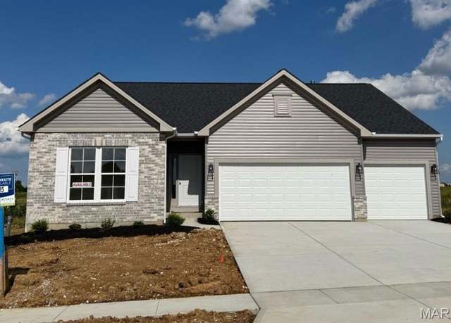 Property at 28918 Old Court Dr, Foristell, MO 63348, 3 beds, 2 baths