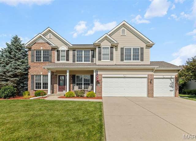 Property at 9308 Camfield Dr, Fairview Heights, IL 62208, 4 beds, 2.5 baths