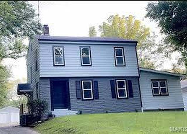 Property at 24 Creston Dr, Belleville, IL 62223, 3 beds, 3 baths