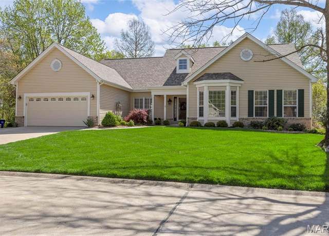 Property at 223 Muirfield Woods Ct, St Charles, MO 63304, 3 beds, 3 baths