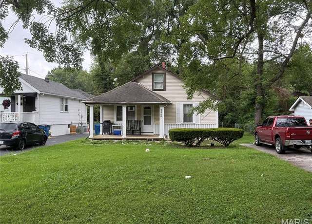 Property at 9060 Patrick Dr, St John, MO 63114, 2 beds, 1 bath