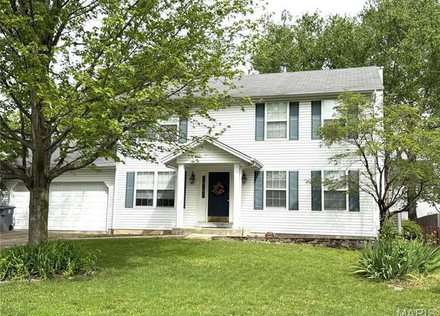 Property at 522 Brookneal Dr, O'fallon, MO 63304, 4 beds, 2.5 baths