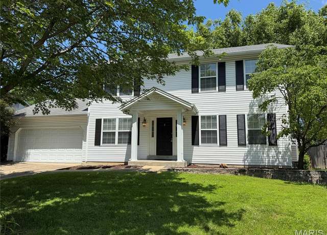Property at 522 Brookneal Dr, O'fallon, MO 63304, 4 beds, 2.5 baths