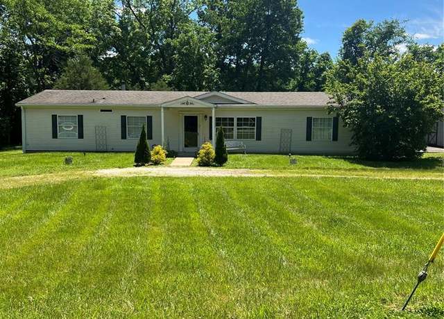 Property at 9870 Three Oaks Ln, Bloomsdale, MO 63627, 4 beds, 2 baths