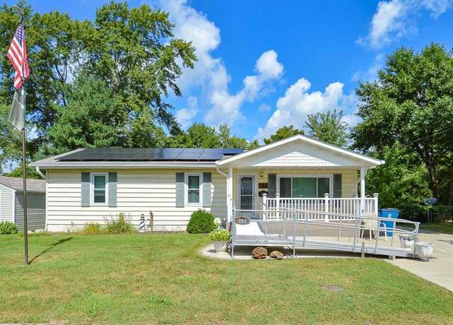 Property at 203 Greenfield Dr, Collinsville, IL 62234, 3 beds, 1 bath