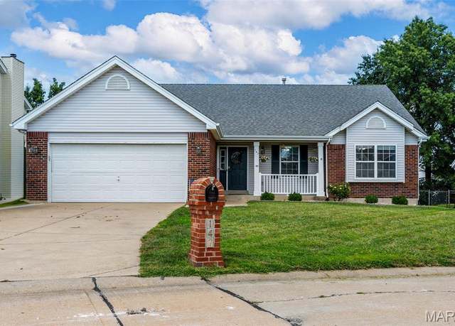 Property at 147 Black Lantern Trl, St Peters, MO 63376, 3 beds, 3 baths