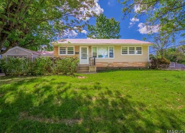 Property at 320 S Lafayette St, Florissant, MO 63031, 3 beds, 1 bath