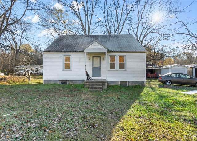 Property at 5603 County Road 205, Cape Girardeau, MO 63701, 2 baths