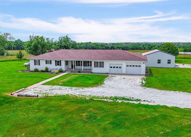 Property at 1391 County Road 2470, MO 65270, 4 beds, 2 baths
