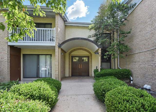 Property at 444 N Clay Ave Unit 2N, Kirkwood, MO 63122, 2 beds, 1 bath