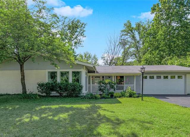 Property at 1647 Pepperwood Dr, Unincorporated, MO 63146, 4 beds, 2 baths