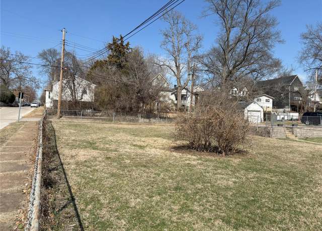 Property at 6827 R Dale Ave, St Louis, MO 63139