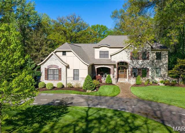 Property at 21 Lynnbrook Rd, St Louis, MO 63141, 5 beds, 5 baths